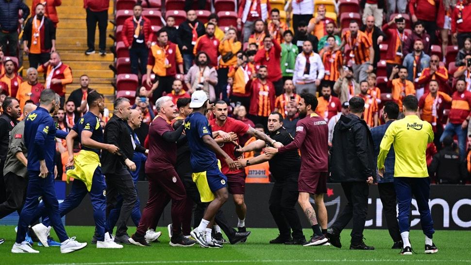 Tartışma sonrası Galatasaray'dan açıklama!