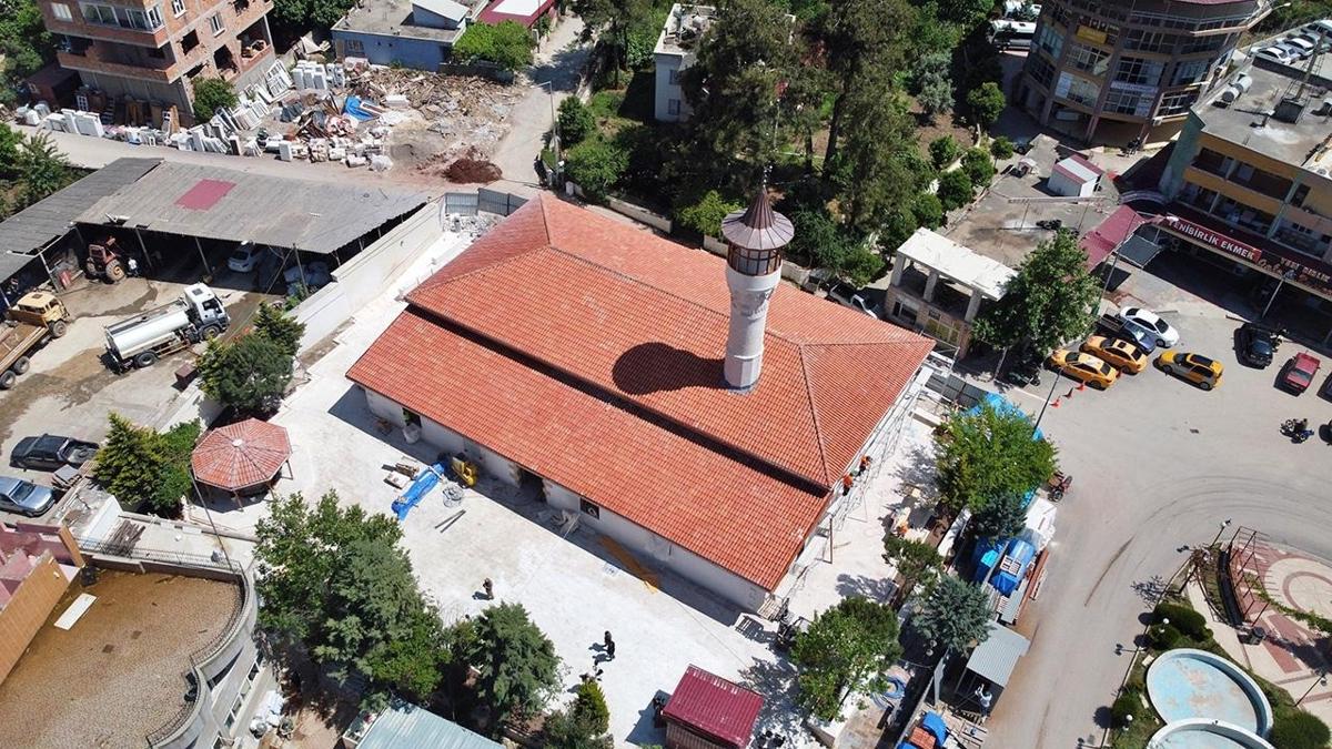 Acabey Camii restorasyon ibadete al fotoraflar resimleri