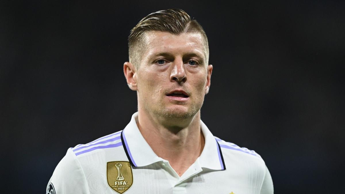 Toni Kroos futbola veda edeceini aklad