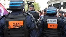 Fransz polisi, protestoculara biber gaz skt