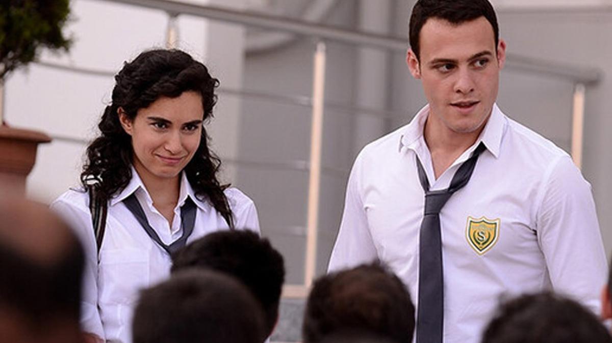 Eski partnerler Kerem Brsin ve Hande Doandemir 11 yl sonra bir araya geldi