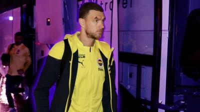 Ve Fenerbahe'de ayrlk resmen duyuruldu! Gle Gle Edin Dzeko...