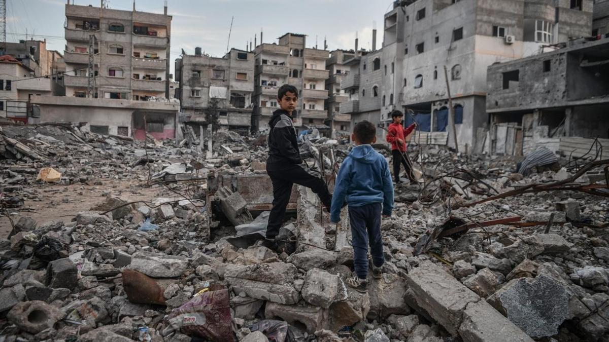 srail "gvenli" dedii blgeyi bombalad: 8 Filistinli hayatn kaybetti