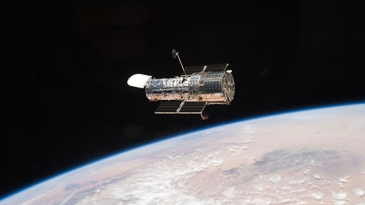 NASA duyurdu! Hubble Uzay Teleskobu arza nedeniyle geici olarak devre d kald