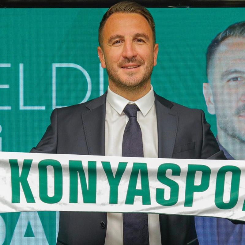 Konyaspor, teknik direktr Ali amdal ile szleme uzatt