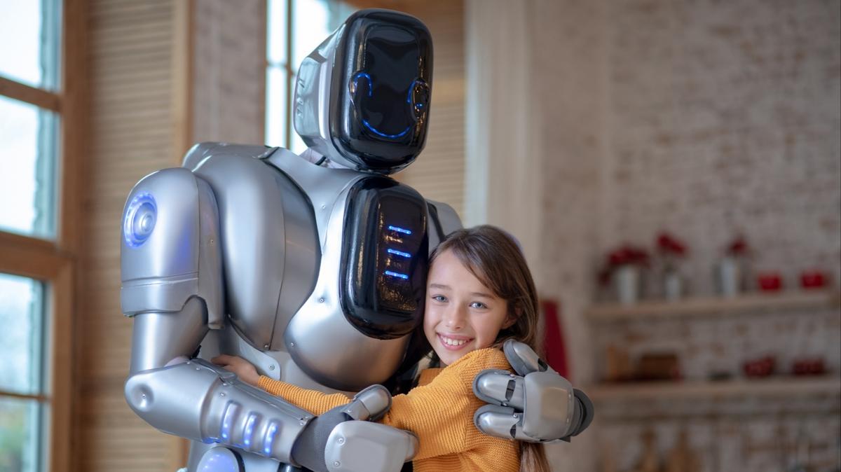 Minikler robota gveniyor