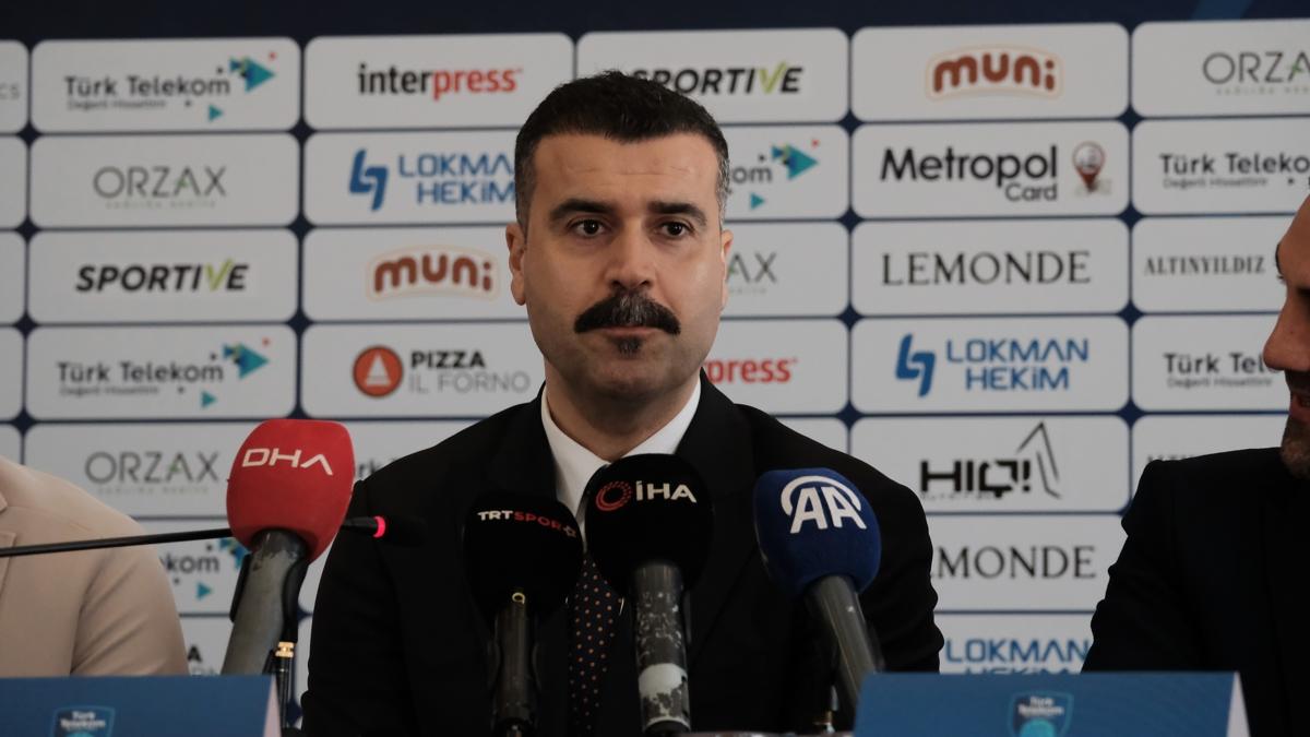 Trk Telekom'da Erdem Can ile imzalar atld