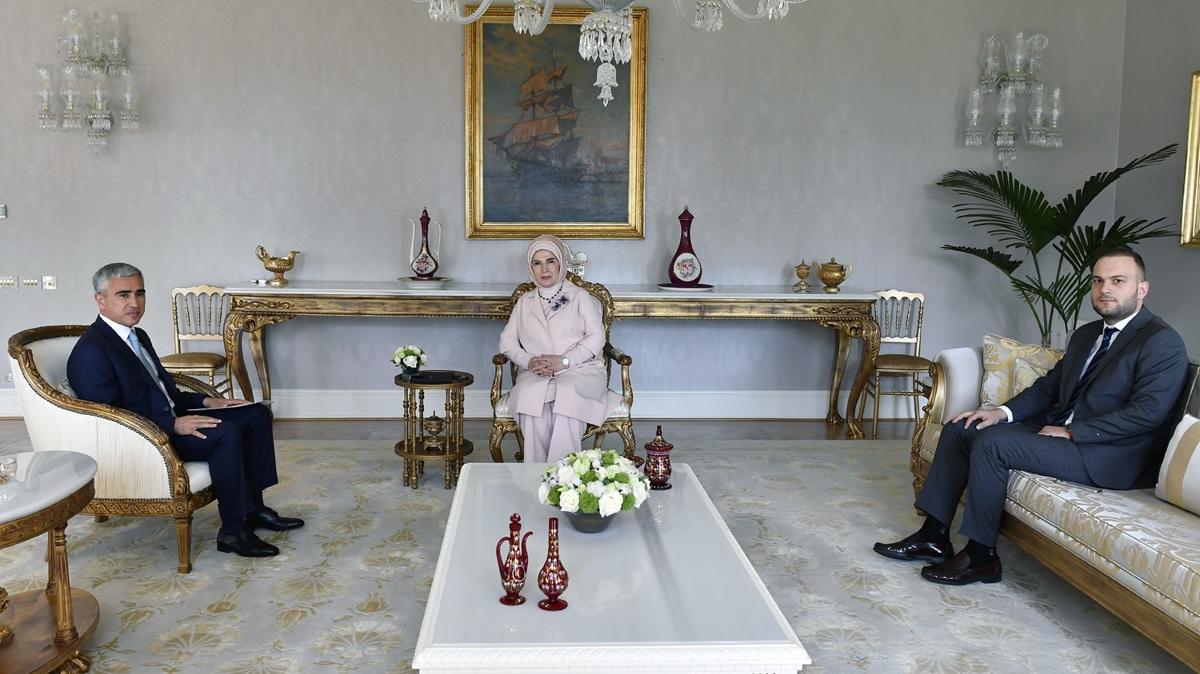 Emine Erdoan, Azerbaycan Cumhurbakan Yardmcs Alekberov ile bir araya geldi