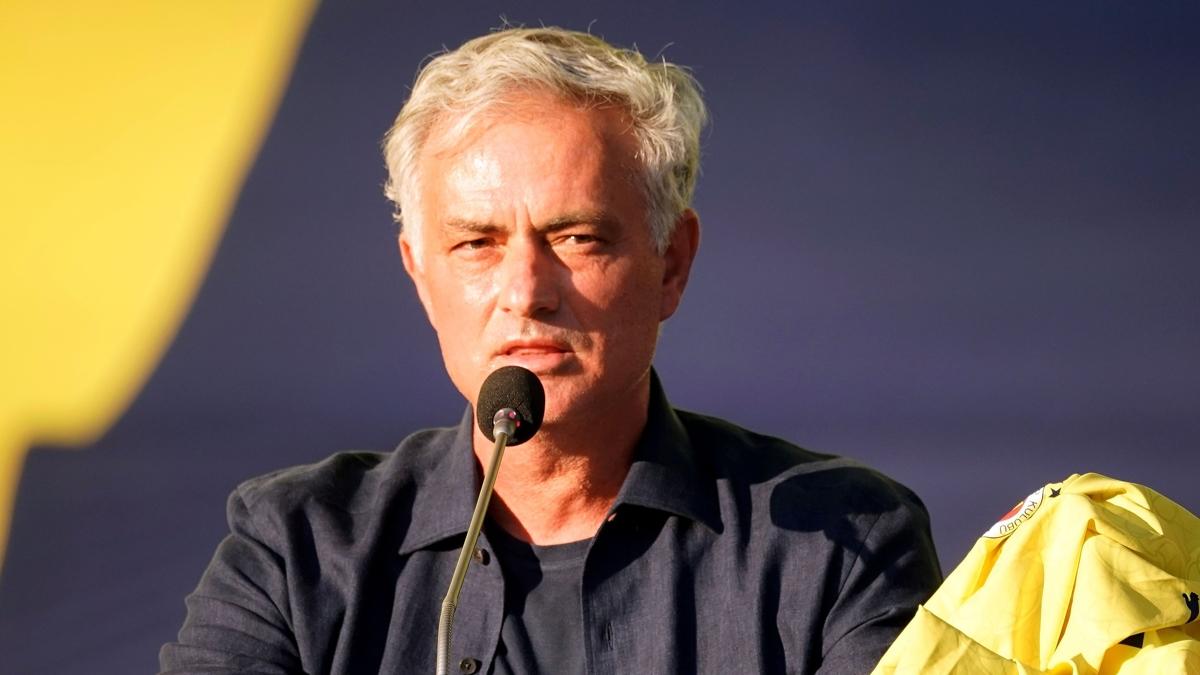 Jose Mourinho: Borussia Dortmund'dan teklif aldm