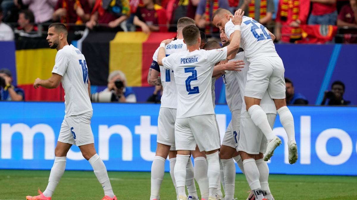 EURO 2024'te srpriz grup! te ilk hafta sonras E Grubu'nda puan durumu...