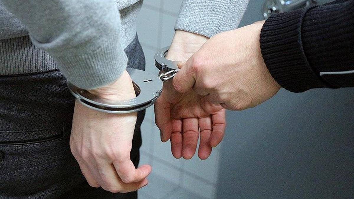 zmir'de 15 yandaki kz  baklayarak ldrmt! Zanl tutukland