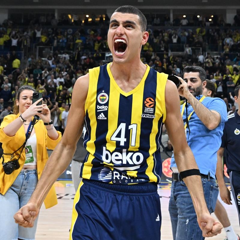 Fenerbahe Beko'da Yam Madar ile yollar ayrld