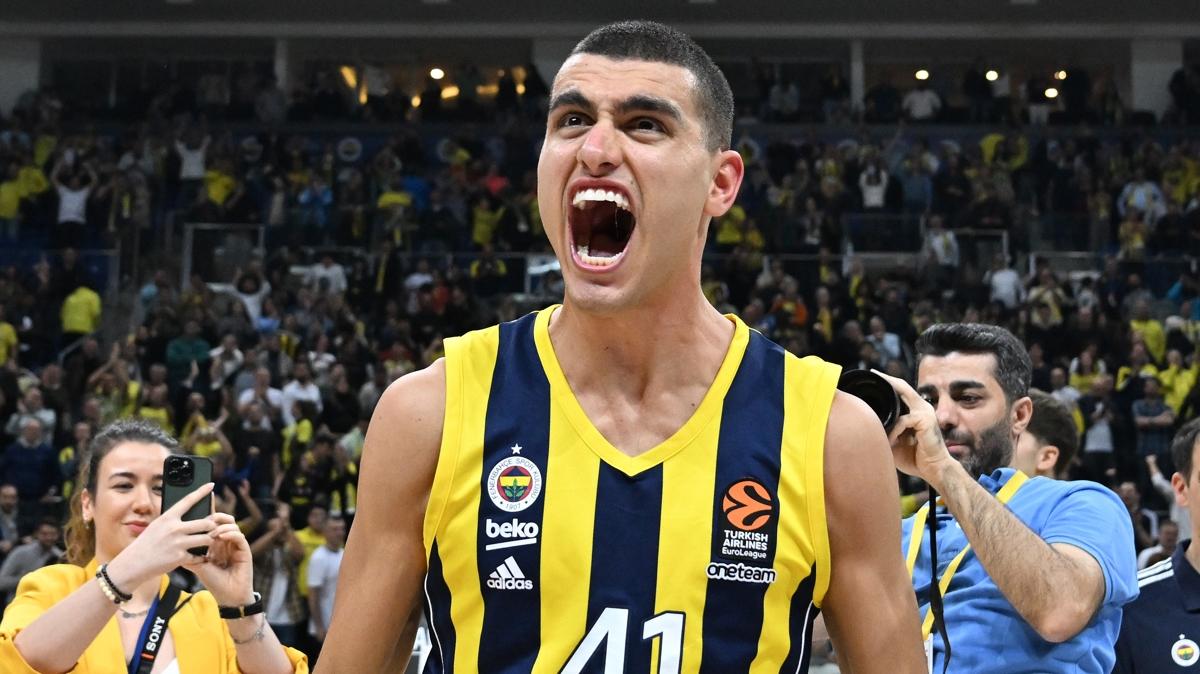 Fenerbahe Beko'da Yam Madar ile yollar ayrld