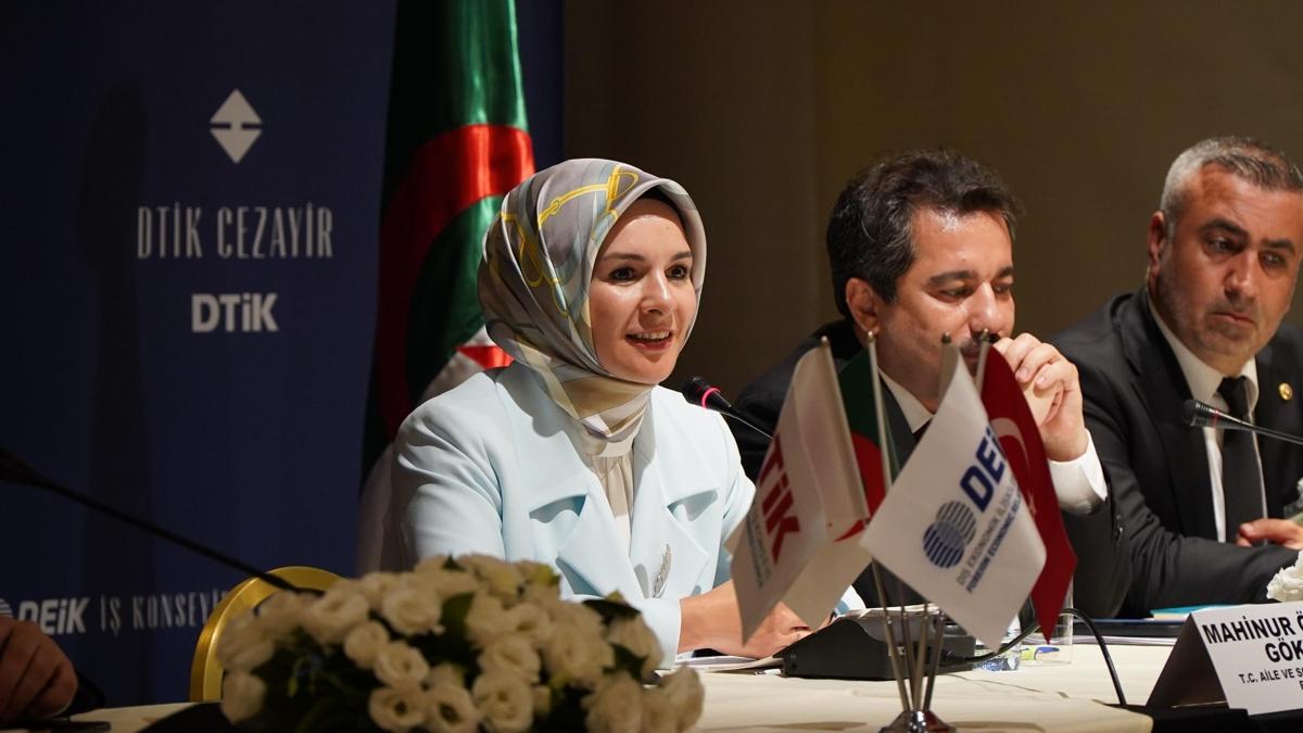 Bakan Gkta: Cezayir'deki Trk i insanlarnn varl stratejik neme sahip