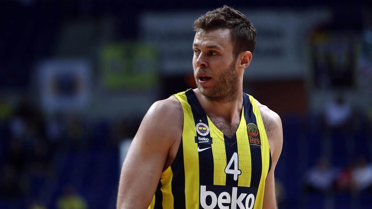 Fenerbahe Beko'da Nicolo Melli yeniden takma katld