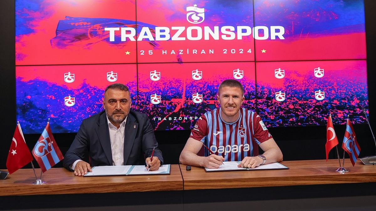 Trabzonspor'da yeni transferler iin imza treni!