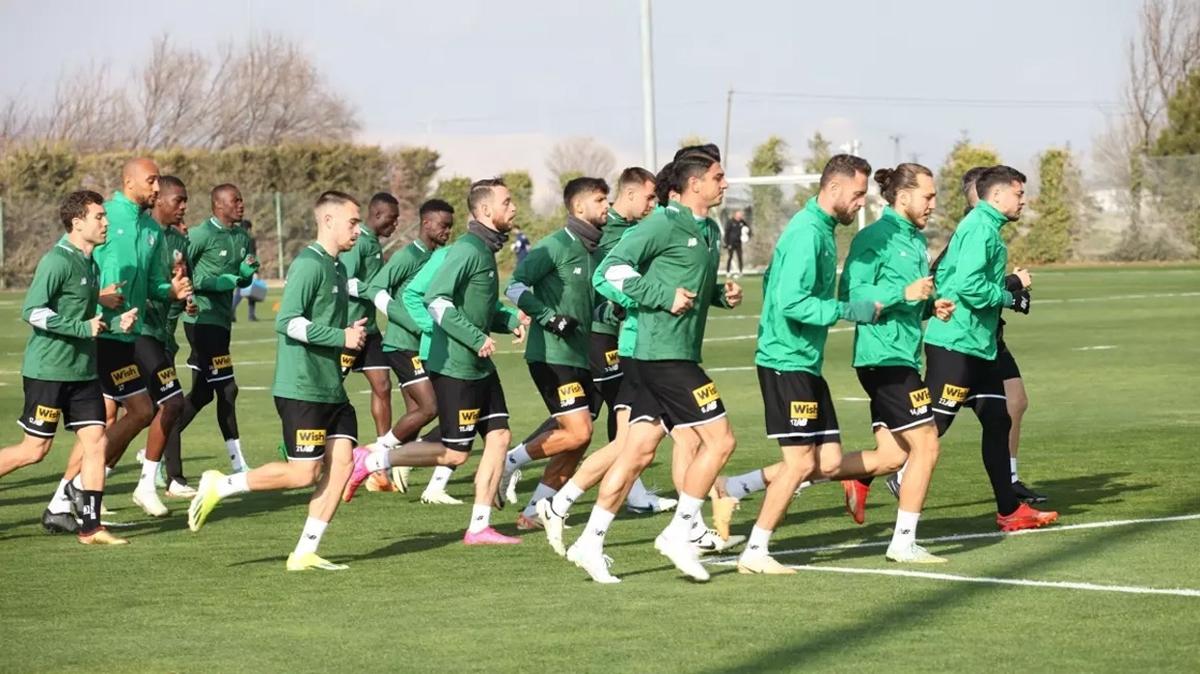 Konyaspor'da kamp program akland