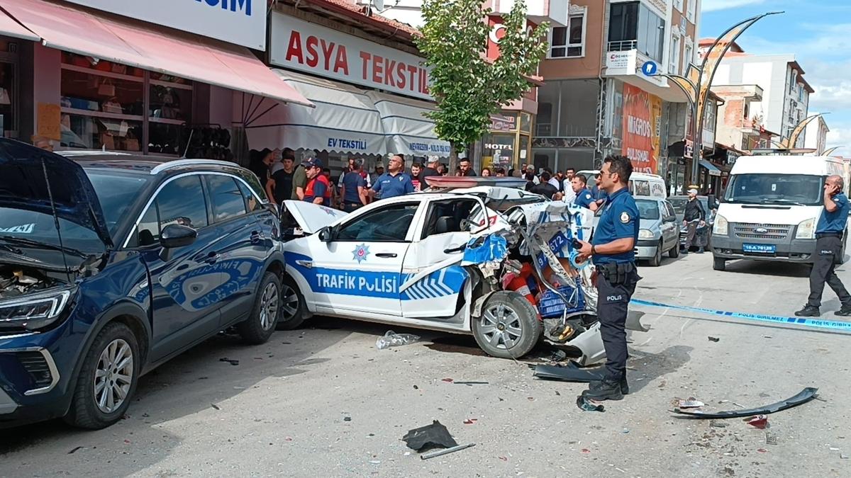 orum'da meydana gelen kazada 2 polis yaraland