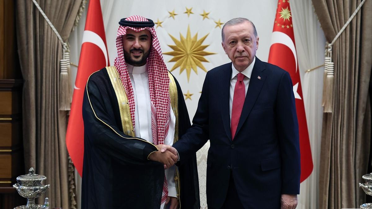 Bakan Erdoan, Suudi Arabistan Savunma Bakan'n kabul etti