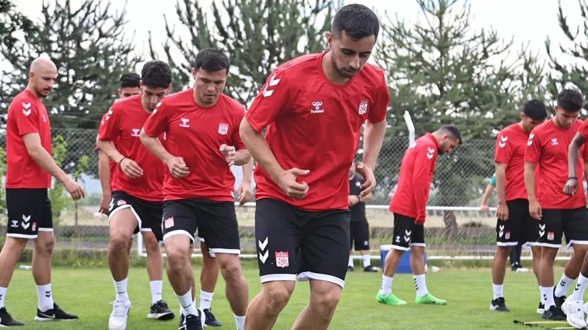 Sivasspor,+yeni+sezona+haz%C4%B1rlan%C4%B1yor