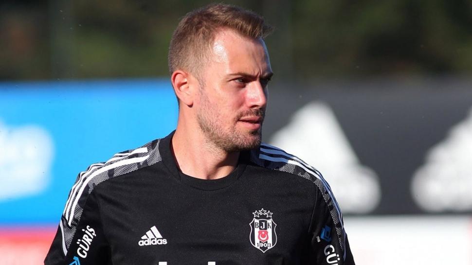 Mert Günok kimdir, kaç yaşında, nereli? Mert Günok hangi takımda oynuyor?