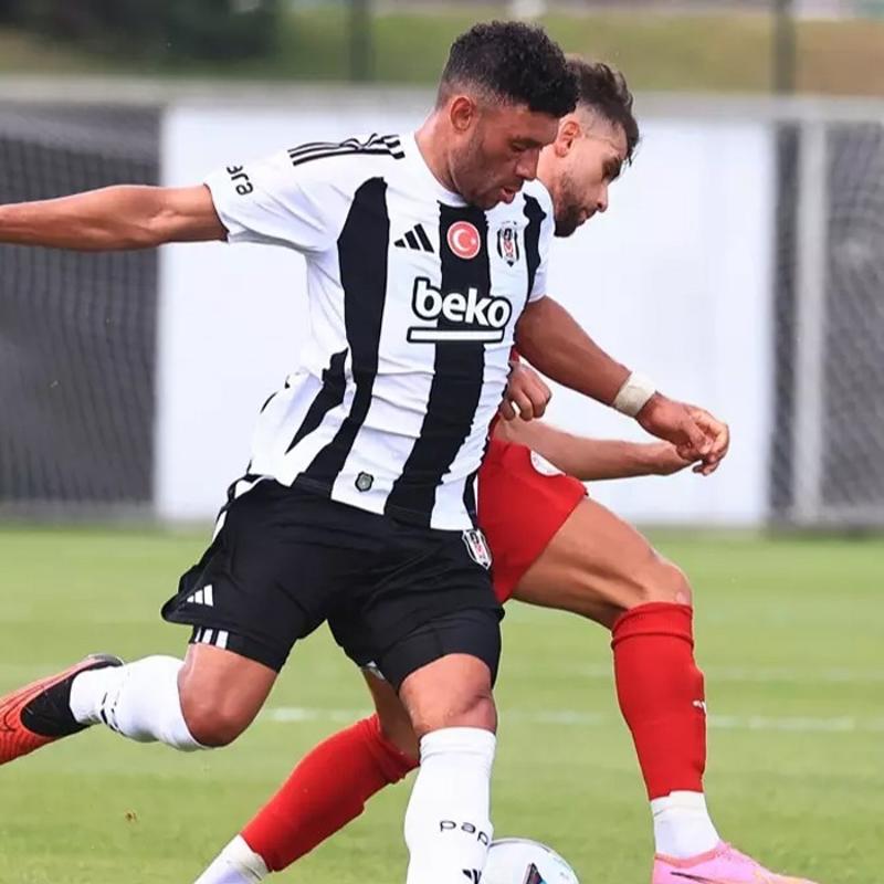 Be�ikta�'tan sessiz prova