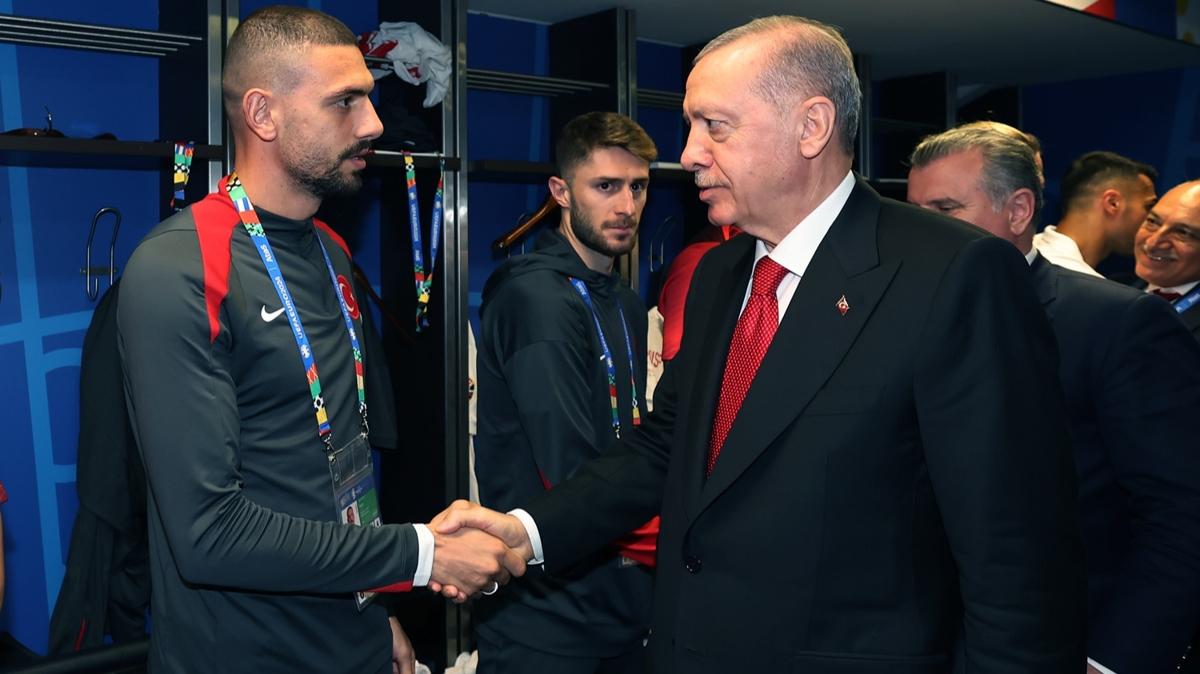 Bakan Erdoan'dan Bizim ocuklar'a tam destek! Soyunma odasn ziyaret etti 