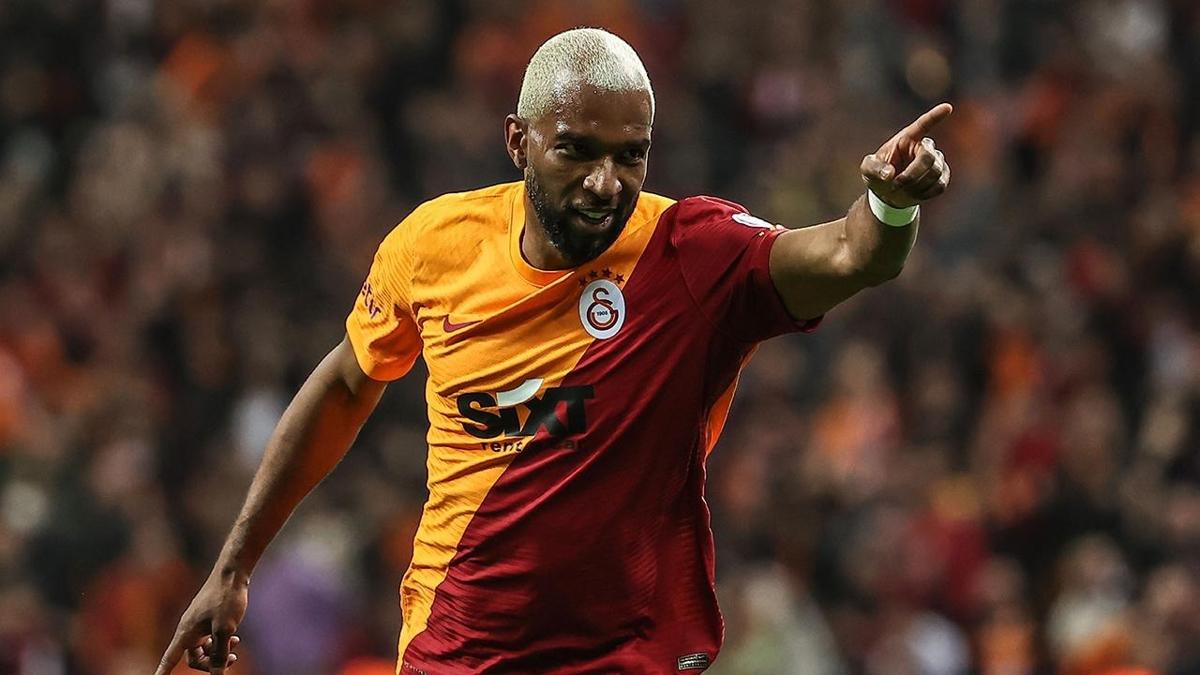 Babel, Ajax'a Galatasaray'n yldzn nerdi