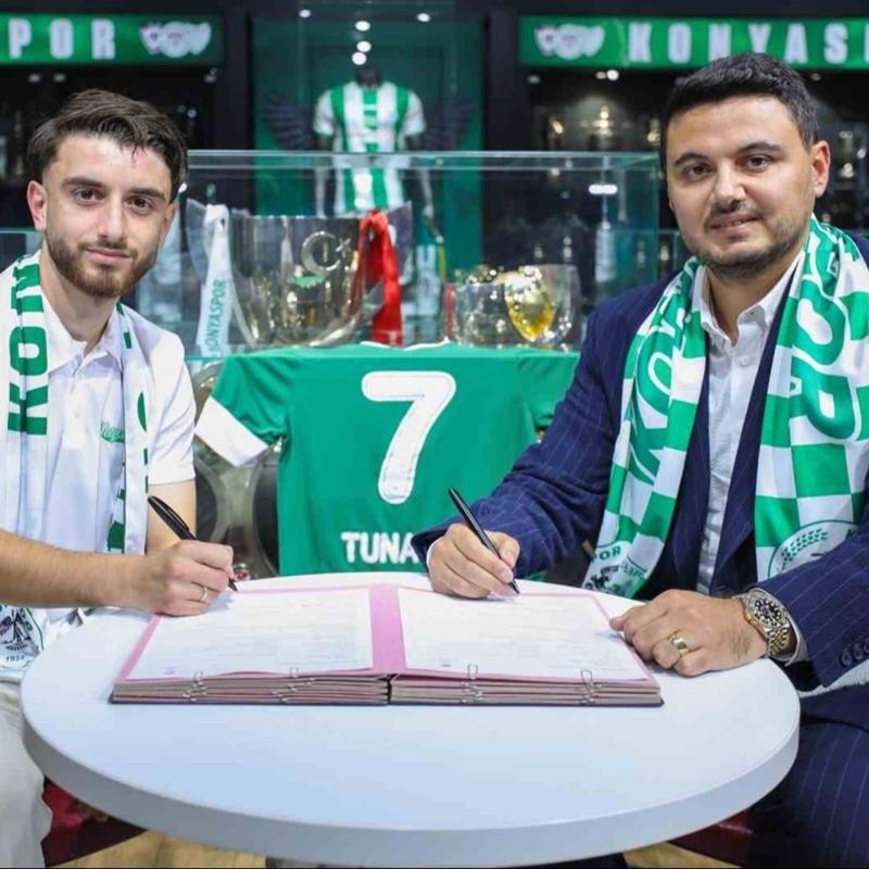 Konyaspor, Tunahan Ta'y kadrosuna katt