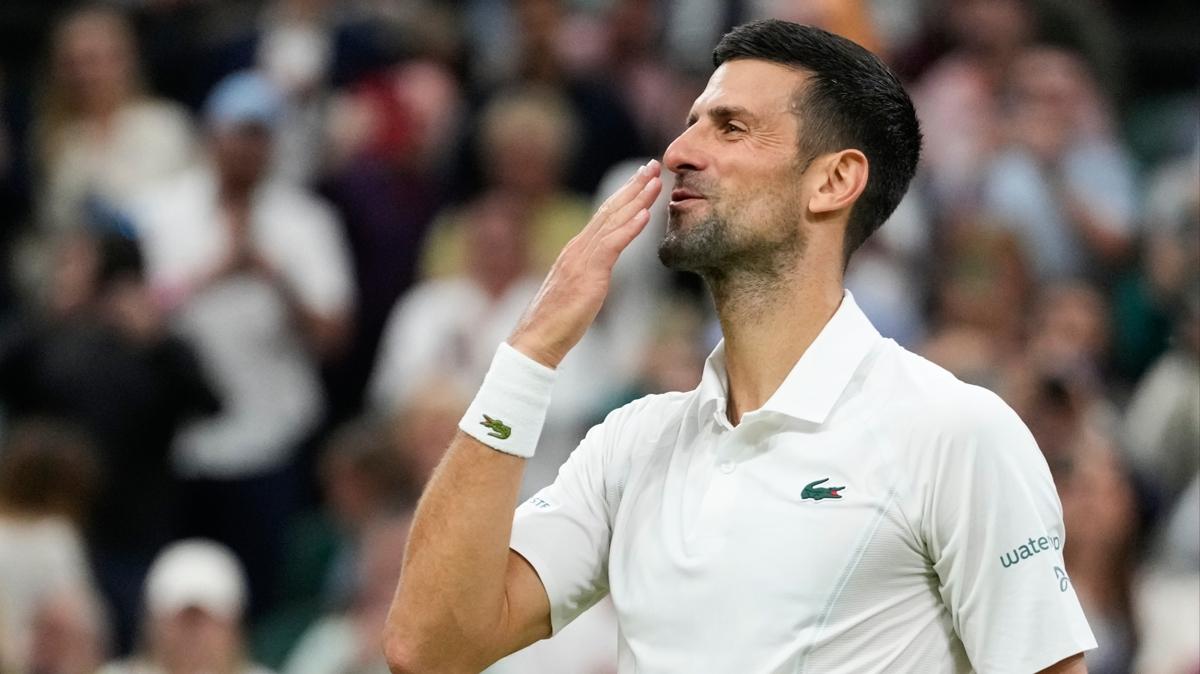 Novak Djokovic, Wimbledon'da eyrek finalde!