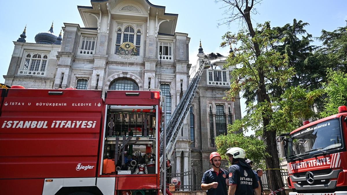 Salk Bilimleri niversitesi'ndeki yangn sndrld