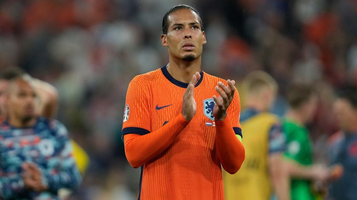 Virgil van Dijk'tan ma sonu hakem tepkisi