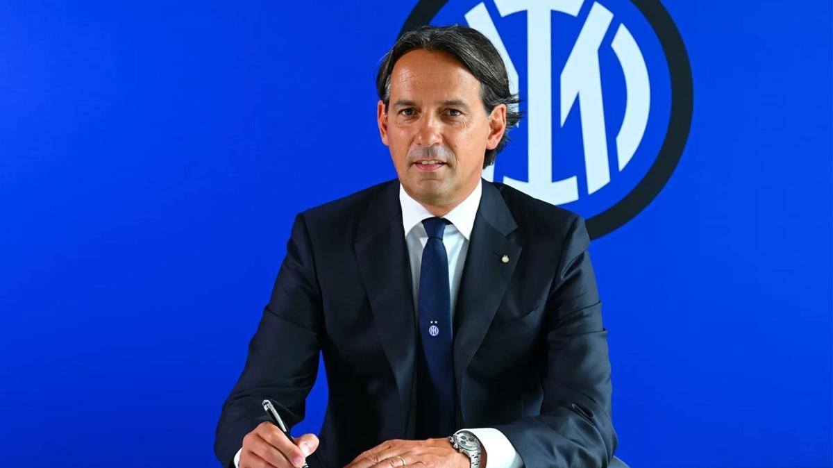 Inter, teknik direktr Simone Inzaghi'yi takmda tuttu