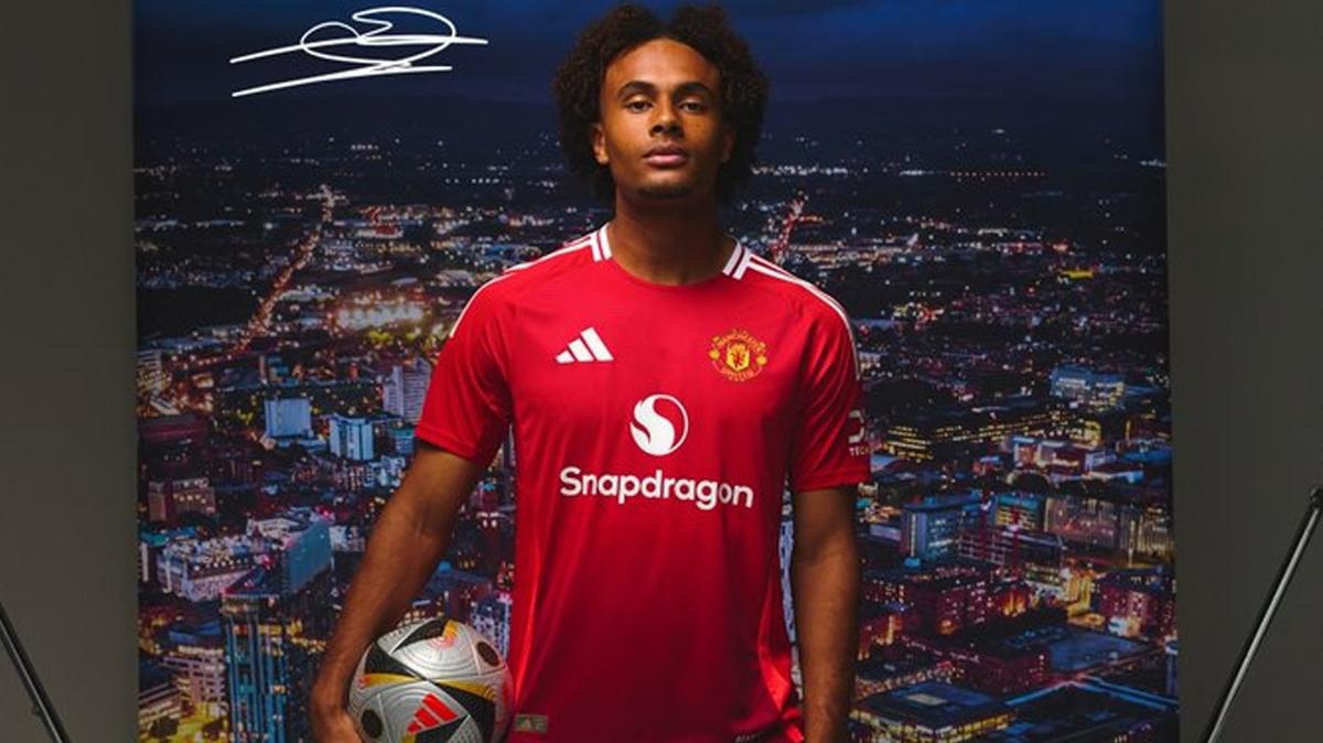 Manchester United, Joshua Zirkzee'yi renklerine balad