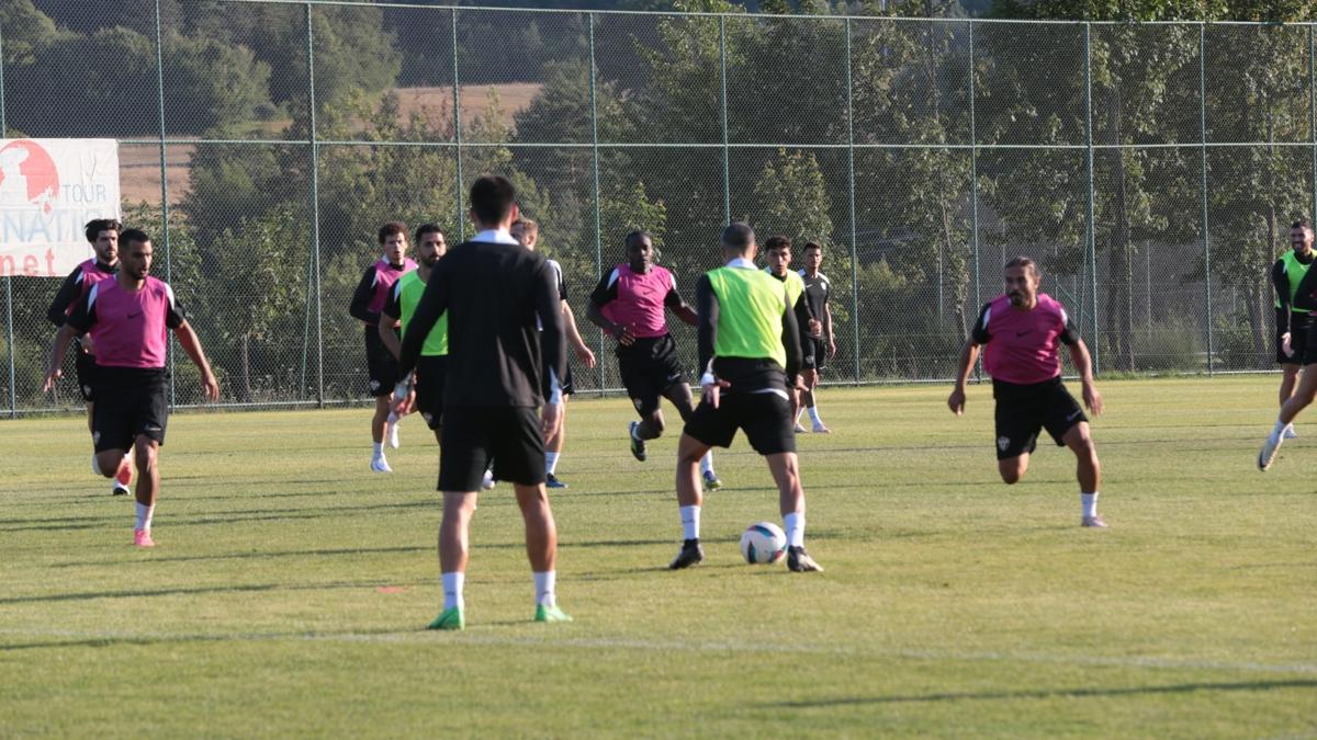 Eypspor, yeni sezon ncesinde Bolu'da kampa girdi