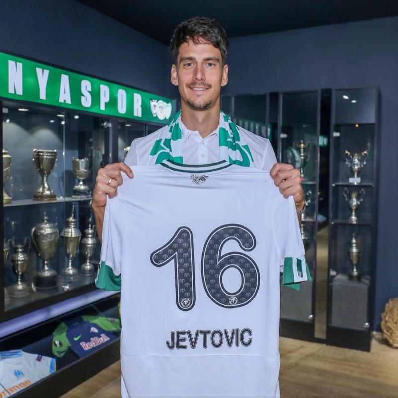 Konyaspor, Jevtovic'i kadrosuna katt