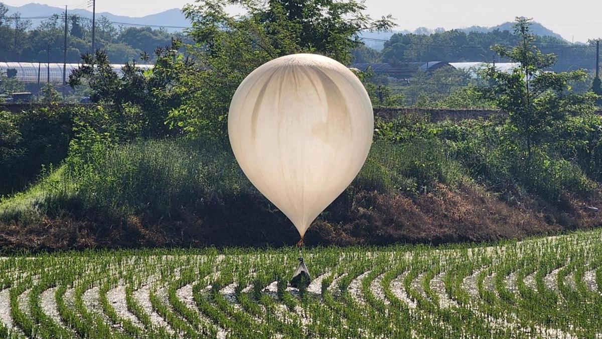 Kuzey Kore, Gney Kore'ye p balonlar gndermeye devam ediyor