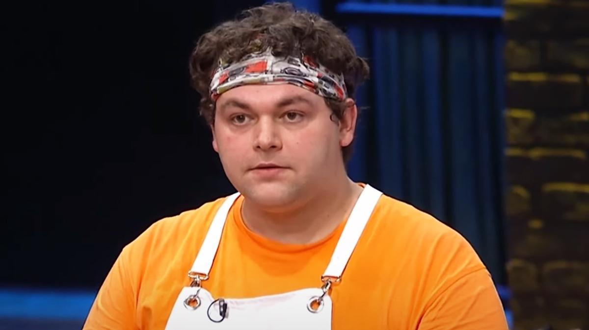 MasterChef alar Azr kimdir" Aslen nereli ve meslei nedir"