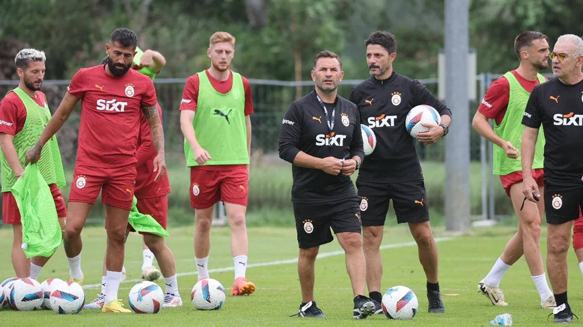 Galatasaray yeni sezon mesaisine devam ediyor