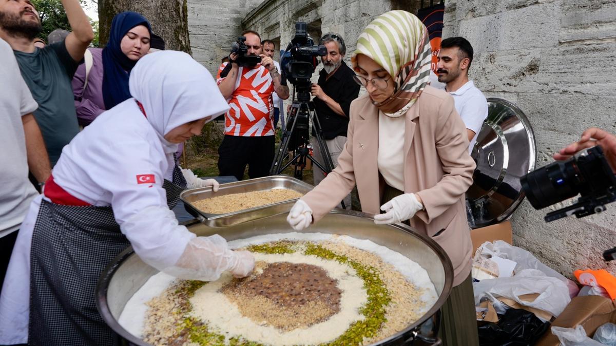 KADEM'den Sleymaniye'de bin kiilik aure ikram