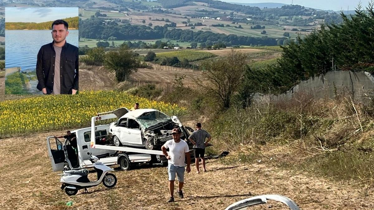 Sakarya'da feci kaza: Taklalar atarak tarlaya utu 1 kii ld 