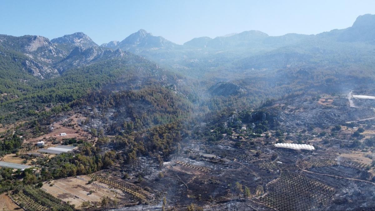 Antalya'daki orman yangn kontrol altnda