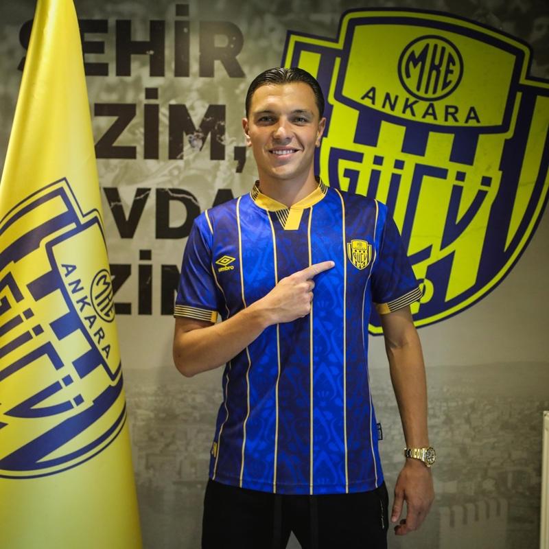Ankaragc, Renat Dadashov'u kadrosuna katt