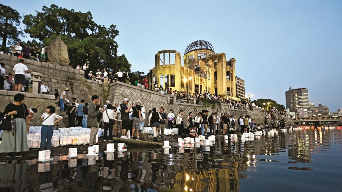 srail yoksa biz de yokuz...Bat'dan Japonya'ya rest