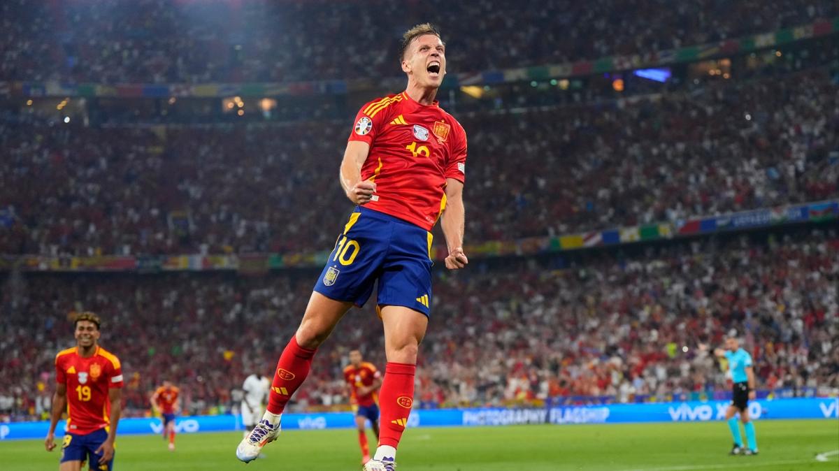 Dani Olmo resmen Barcelona'da