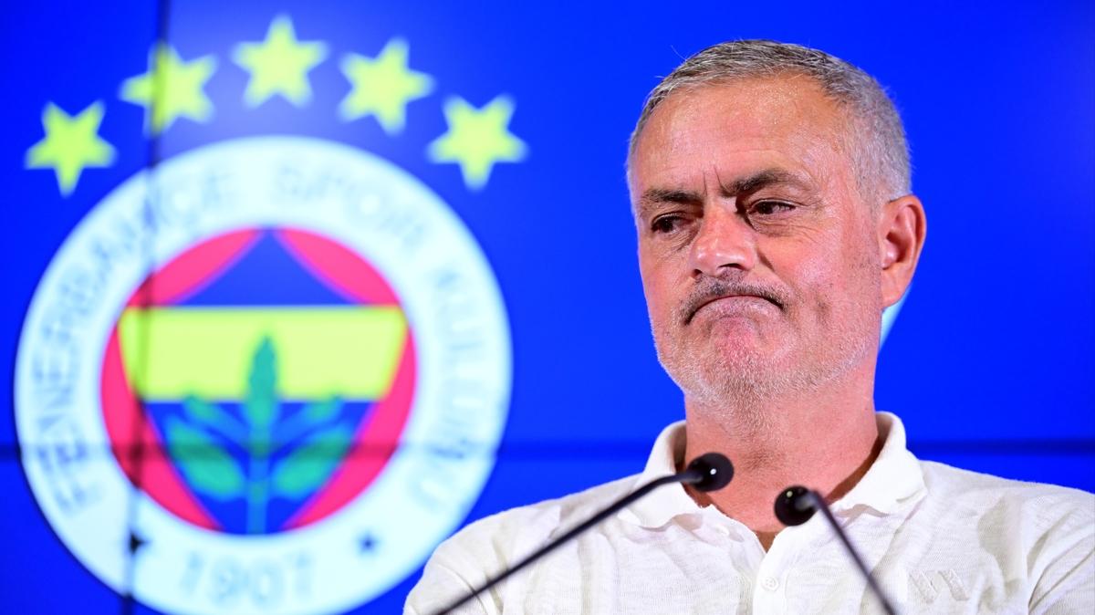 Mourinho%E2%80%99nun+Fred+hasreti%21;+%E2%80%99%E2%80%99O+yokken+farkl%C4%B1+oynuyoruz%E2%80%99%E2%80%99