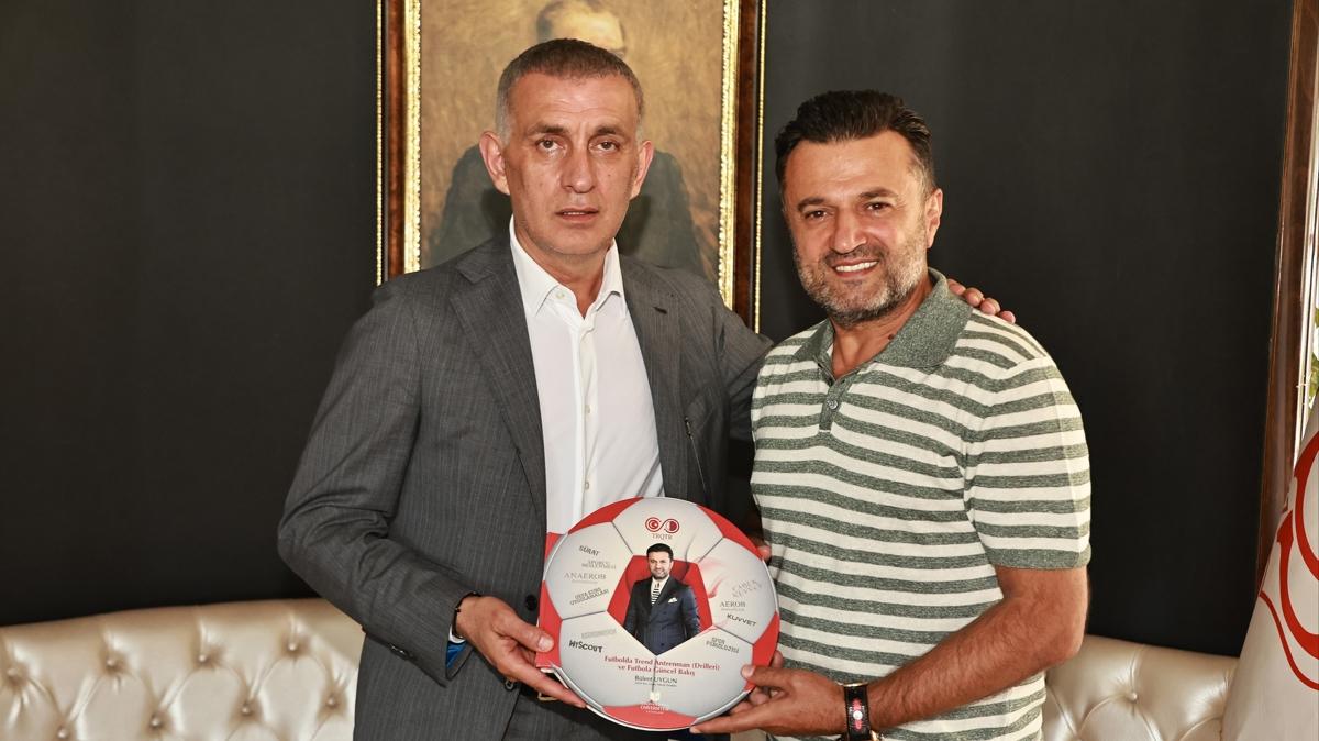 TFF Bakan Hacosmanolu'ndan Sivasspor'a ziyaret