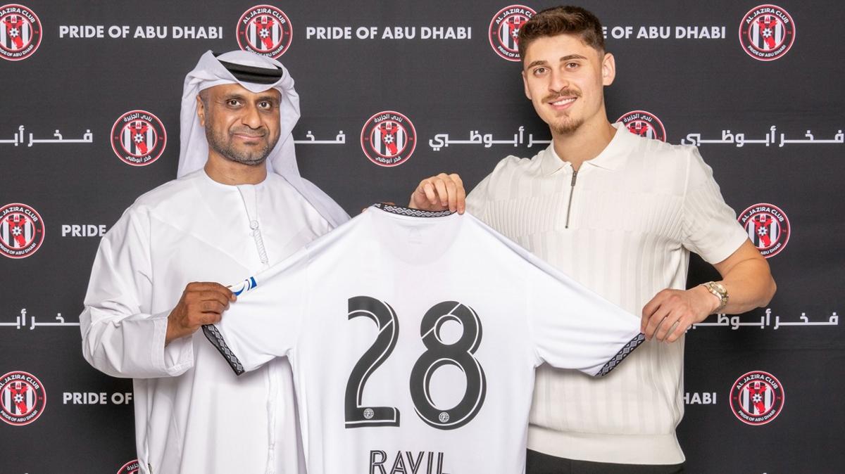 Al Jazira, Ravil Tagir'i renklerine balad