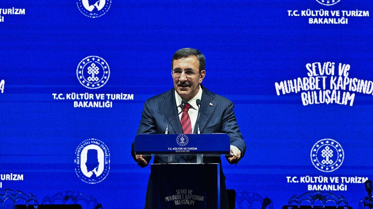 Cumhurbakan Yardmcs Ylmaz: Trkiye Yzyl'n 85 milyonun birliiyle baaracaz