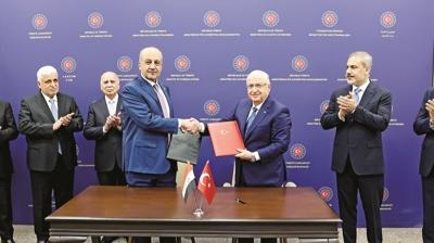 Ortak e�itim �ss�nde iki �lkeden komutan olacak